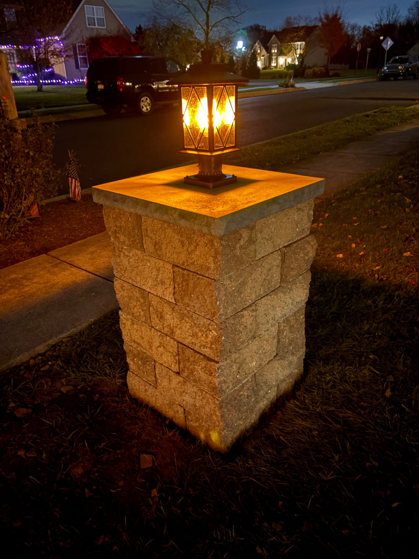 Finished illuminated hardscape column at night